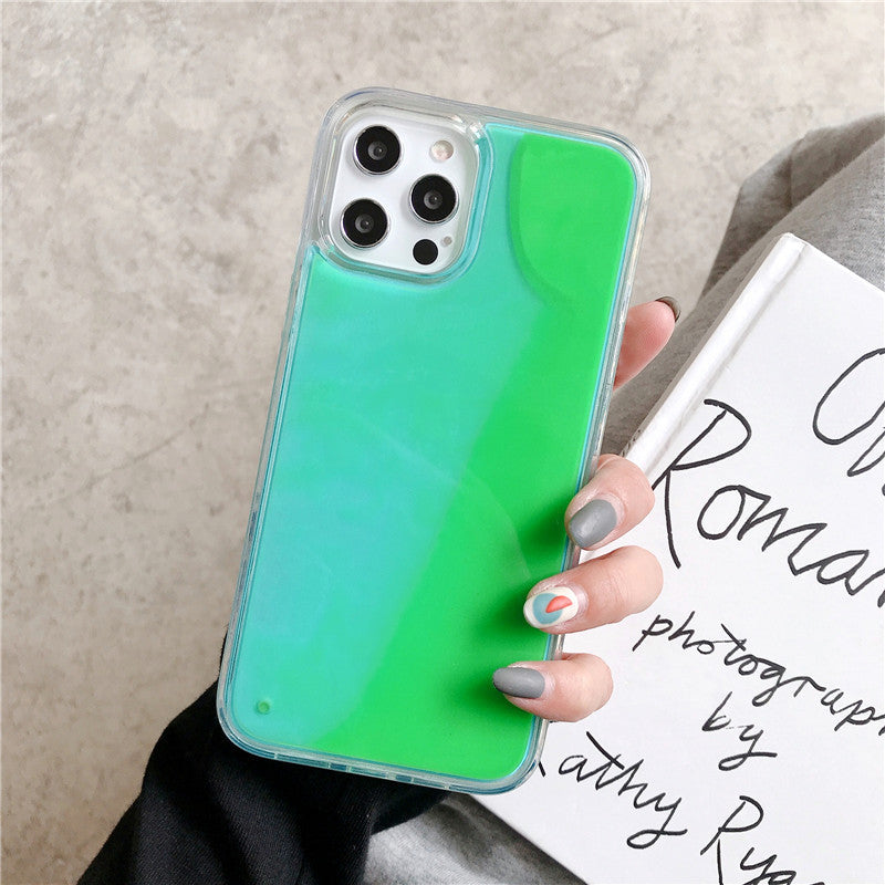 Solid Color Liquid Sand Case for iPhone 17 Pro Max, Glow-in-the-Dark Protective Cover for Apple 16, 15, 14