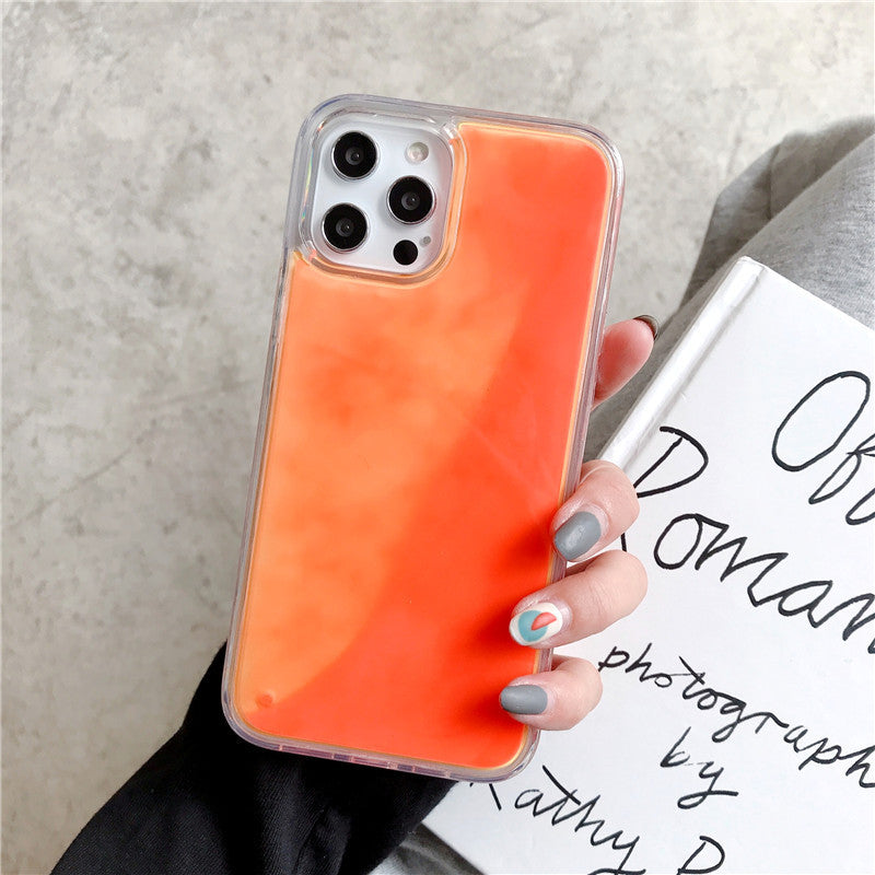Solid Color Liquid Sand Case for iPhone 17 Pro Max, Glow-in-the-Dark Protective Cover for Apple 16, 15, 14